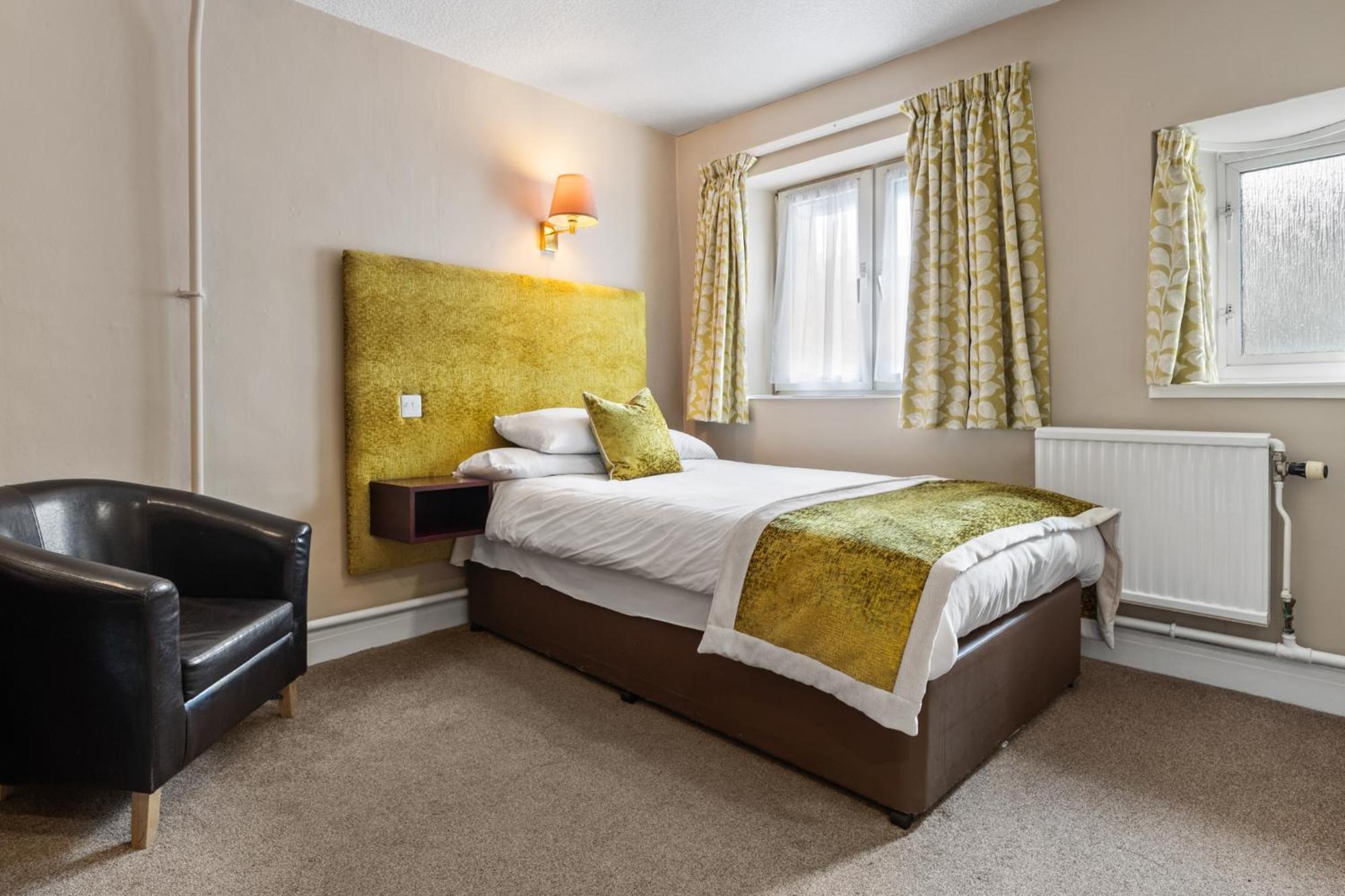 Mariners Hotel Haverfordwest Εξωτερικό φωτογραφία